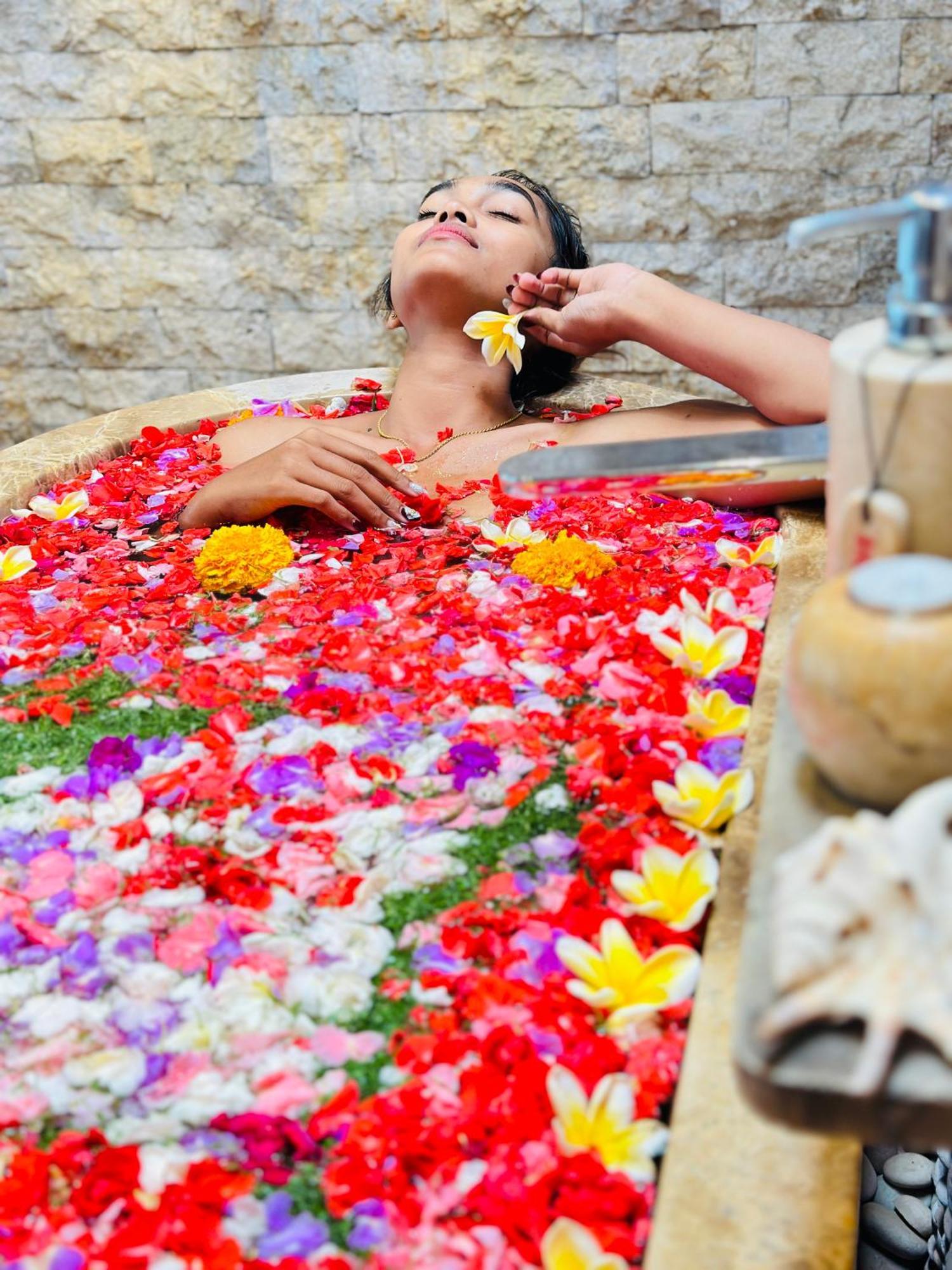 Bali Secrets Retreat Villa Candi Dasa  Luaran gambar